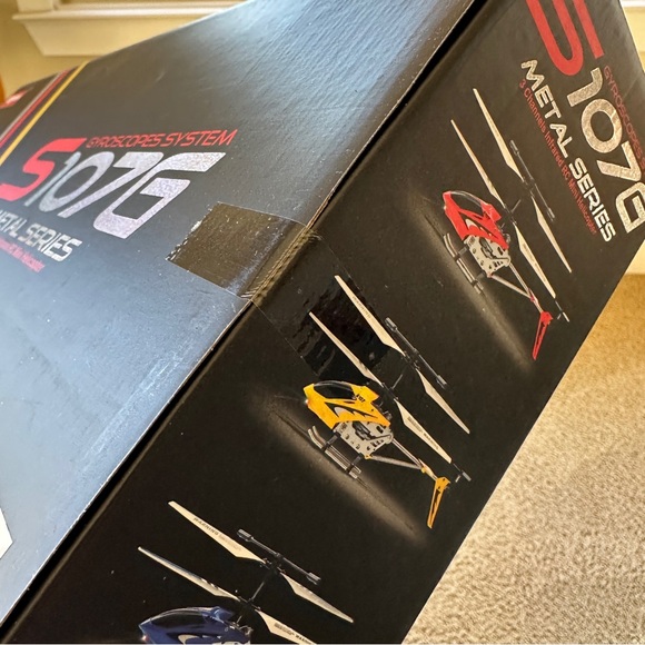 Syma Gyroscopes System S107 Metal Series Green Remote Controlled Helicopter - Picture 13 of 13